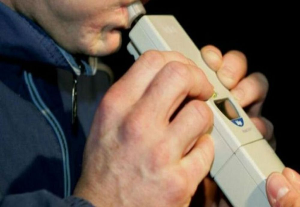 Un pompier problemă. Prins beat, de două ori, la volanul unui taxi