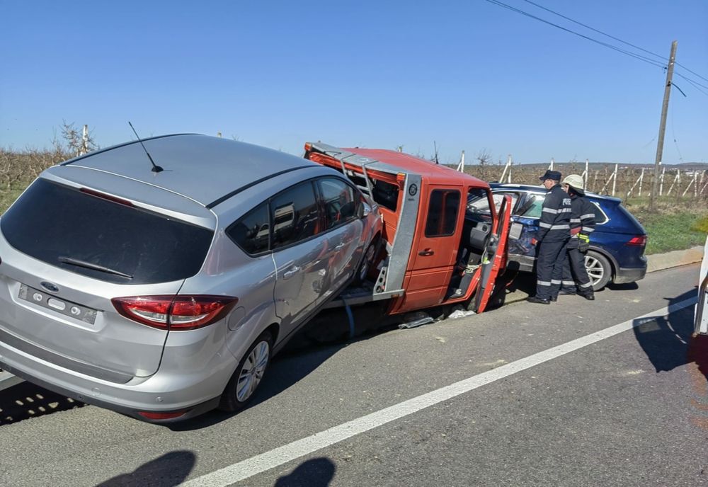 Accident rutier cu victime la Mădârjești. Un bărbat a ajuns la spital