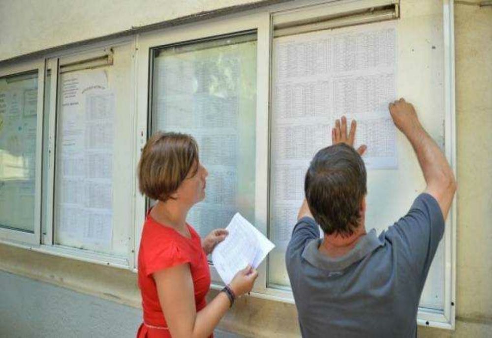 BACALAUREAT 2025: REZULTATELE CELEI DE-A DOUA SESIUNI, CELE MAI SLABE DIN ULTIMII ANI