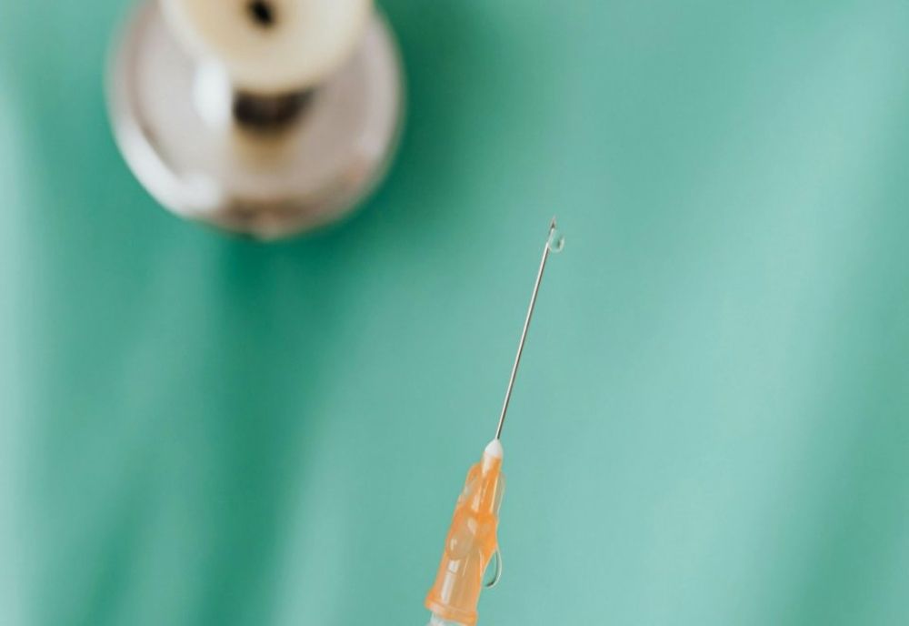 UN TRATAMENT INJECTABIL DE PROFILAXIE PENTRU HIV PRIMEȘTE UNDĂ VERDE DE LA AGENŢIA EUROPEANĂ A MEDICAMENTULUI