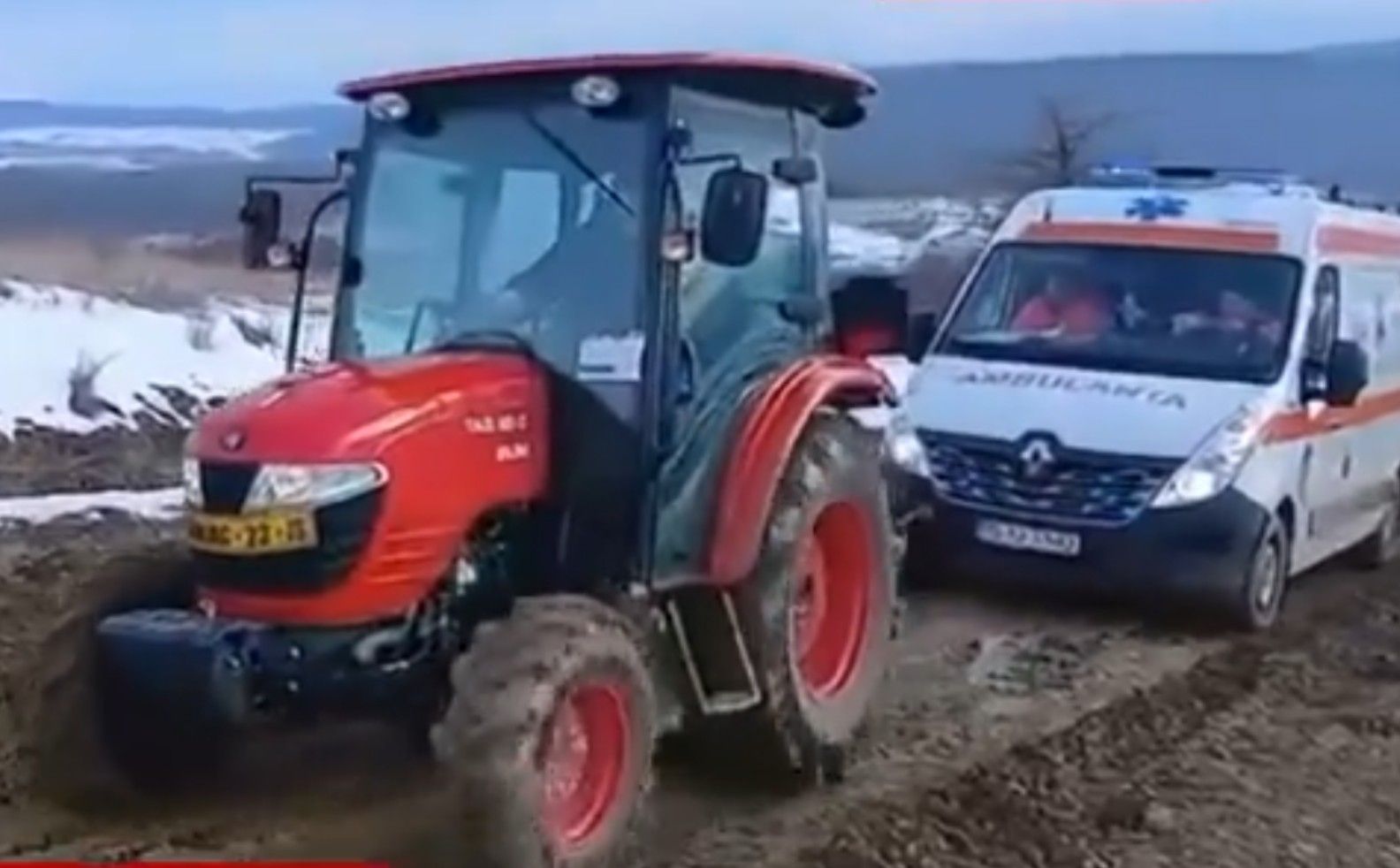 Tragedie la Iași. Un bebeluș a murit pentru că ambulanța s-a împotmolit