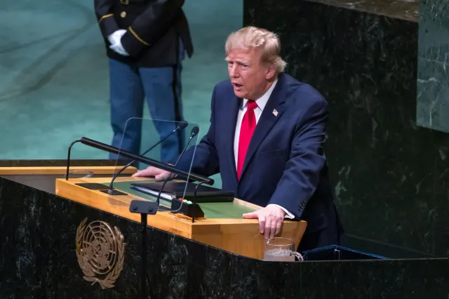 Trump, mesaj direct pentru Xi Jinping la Casa Albă: sprijinul Chinei pentru Iran este „complet inacceptabil”