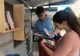 Concept inedit, în Iași: staţie de autobuz dotată cu o mini-bibliotecă 