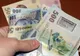 Cu emoții, profesorii din judeţul Iaşi și-au încasat salariile