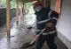 Zeci de mii de ieșeni lăsați fără energie electrică de ploile din weekend
