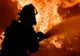 Două persoane carbonizate într-un incendiu izbucnit la o casă din Iași