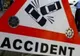 Impact între două autoturisme la Letcani. Două persoane au ajuns la spital